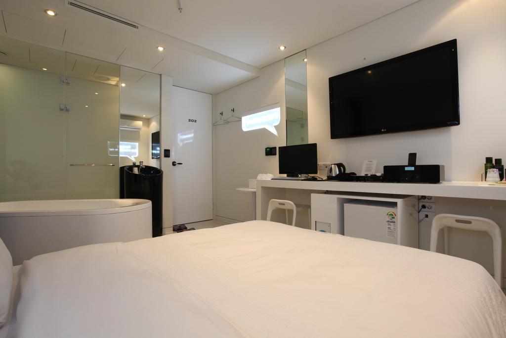 Hotel Pop2 Jongno Сеул Екстер'єр фото
